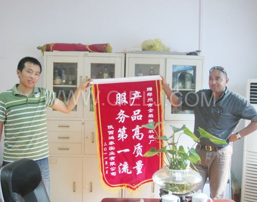 2011年7月25日，外國(guó)友人參觀考察我公司！明經(jīng)理等接待并陪同參觀！(圖2)