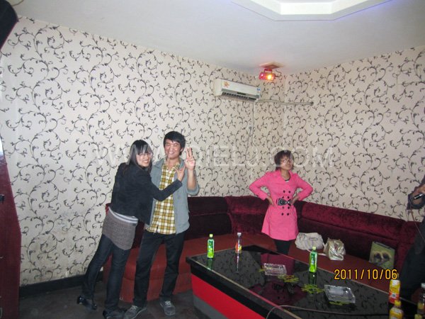 2011年10月，鄭州企鵝糧油機(jī)械有限公司--外貿(mào)部，十一國(guó)慶節(jié)團(tuán)體活動(dòng)！(圖7)
