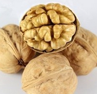 核桃深加工——核桃油，核桃粉，核桃工藝品，活性炭制品(圖1)